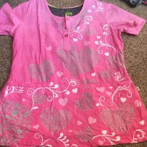 Healing hands xs scrub top